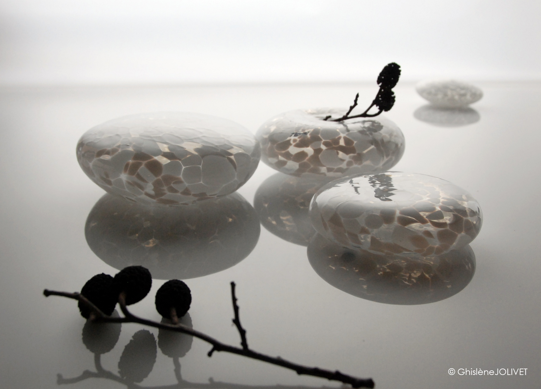 galet blanc neige, ghislene jolivet